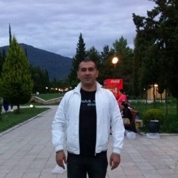 игорь, 48, Baku, Azerbaijan
