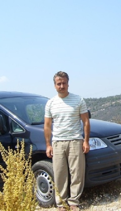 Ibrahim Zambak, 55, Izmir, Turkey