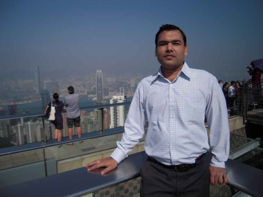 Wang, 42, Dubai, United Arab Emirates