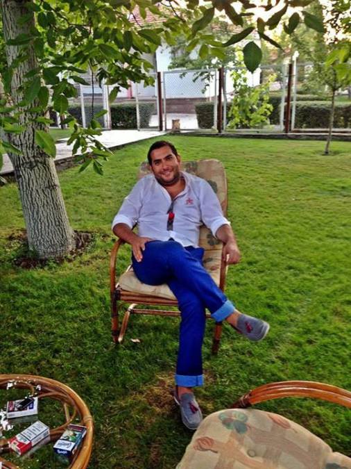 Metin, 39, Istanbul, Turkey