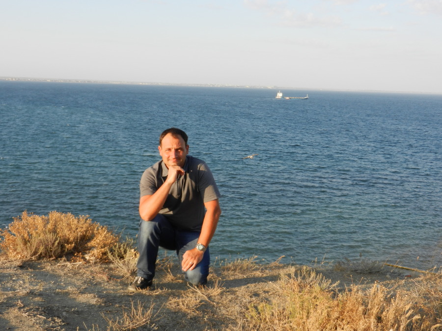 Влад, 47, Donetsk, Ukraine