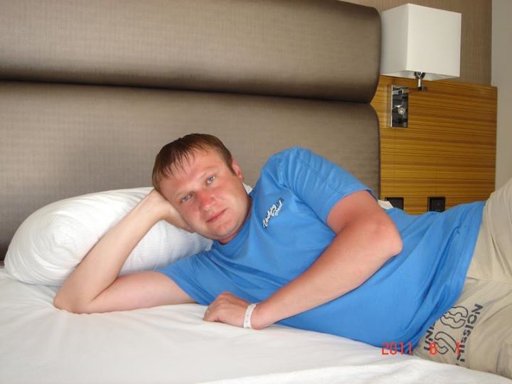 Иван Кожухов, 43, 