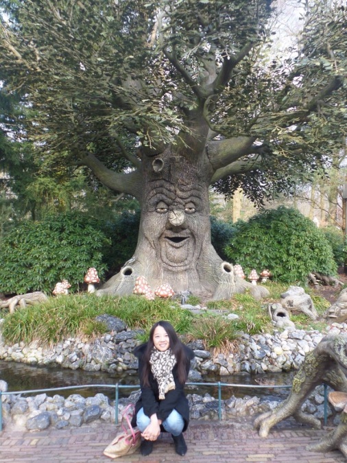 Yuetying , 32, Gold Coast, Australia