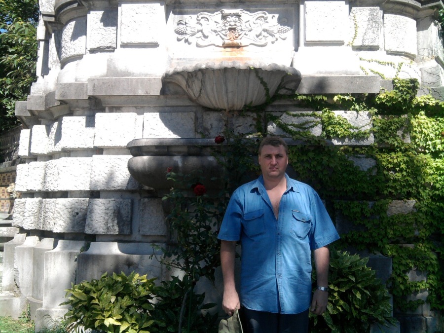 woldemar pontiakos, 55, 