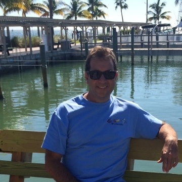 Max Leigh, 26, Lima, Peru