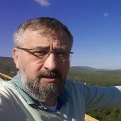 Demir, 62, Istanbul, Turkey