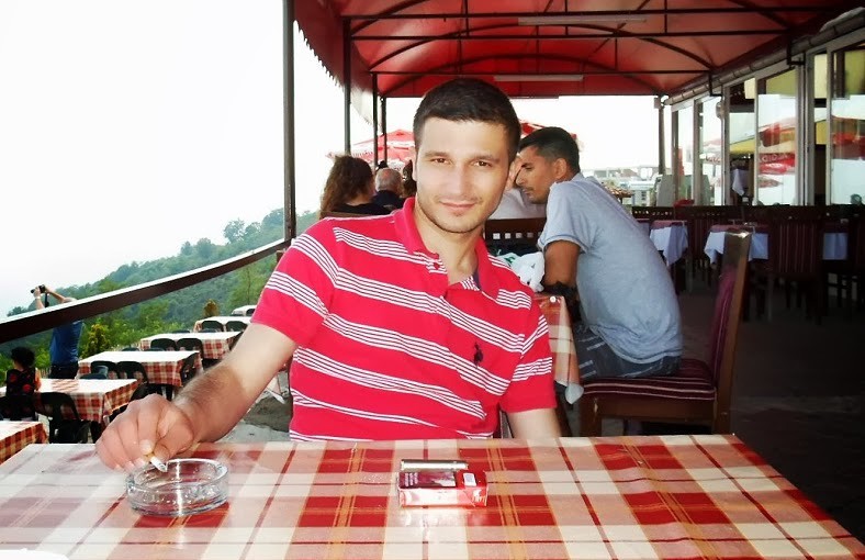 bora, 40, Istanbul, Turkey