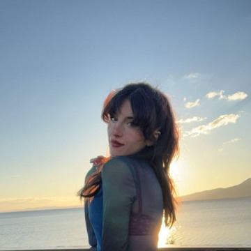 Nur, 22, Izmir, Turkey