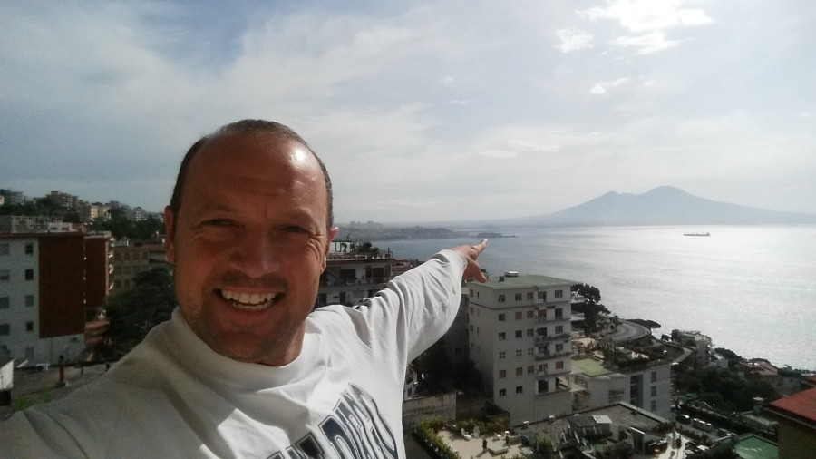 Livinio, 54, Dubai, United Arab Emirates