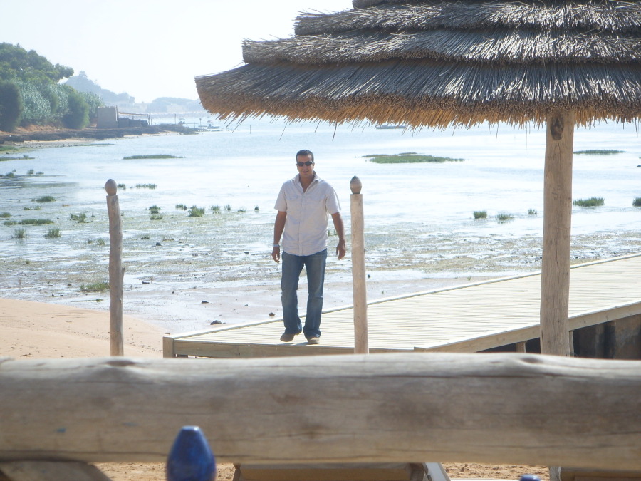 AHMED, 50, Montreal, Canada