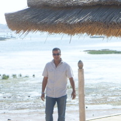 AHMED, 50, Montreal, Canada