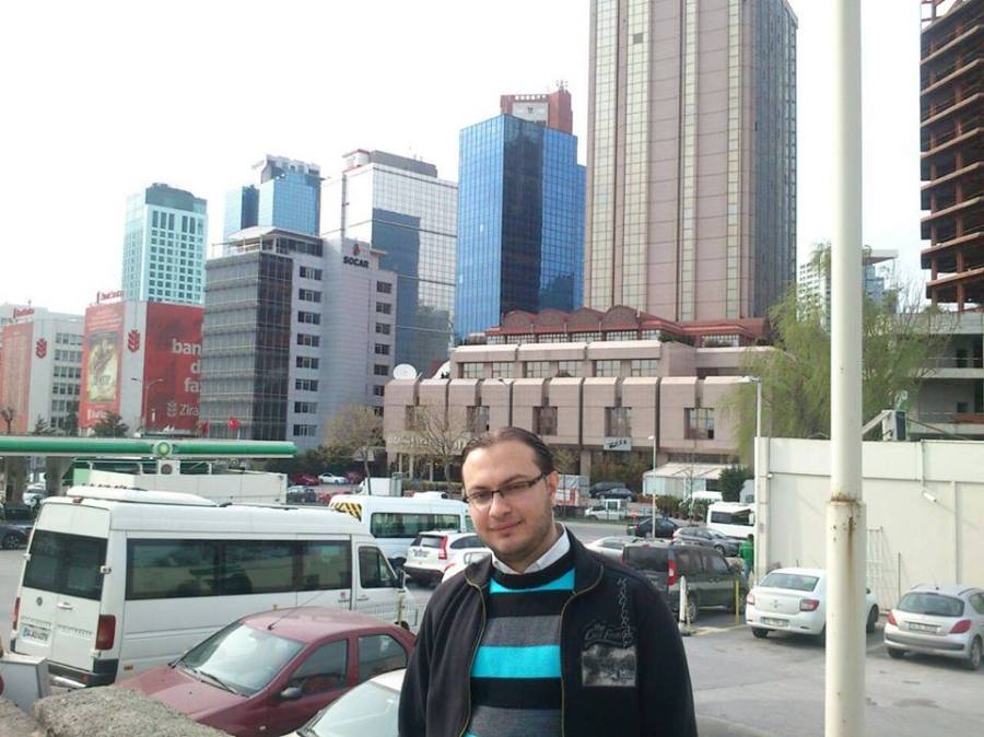 Mahmoud Qeshreh, 36, Istanbul, Turkey