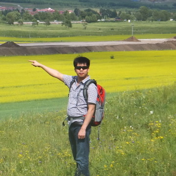 Ruilong Deng, 40, Haikou, China