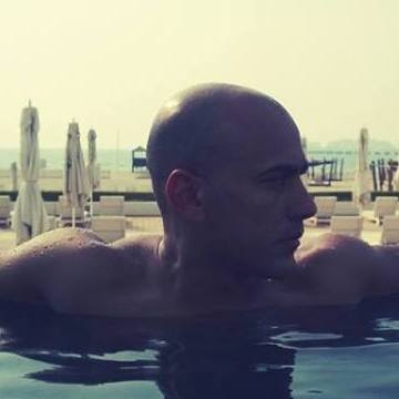 M.Shawki, 41, Dubai, United Arab Emirates