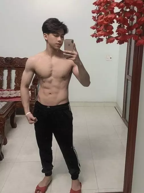 gay, 24, Ho Chi Minh City, Vietnam