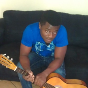 Niola, 39, Lagos, Nigeria