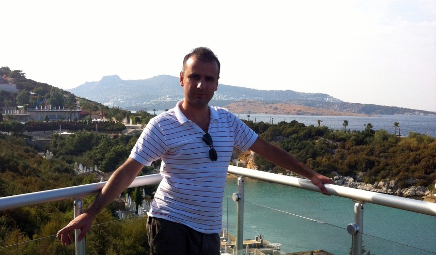 Eralp, 45, Antalya, Turkey