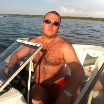 Yurii, 50, Saint Petersburg, Russian Federation