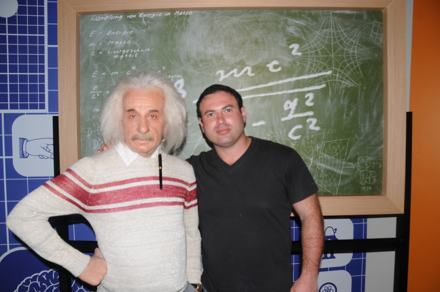 Igor Shrayer, 45, Sydney, Australia