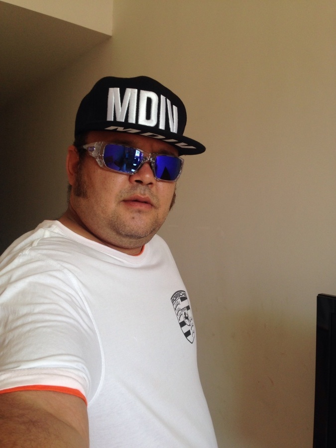 Ismat Jafary, 42, Singapore, Singapore