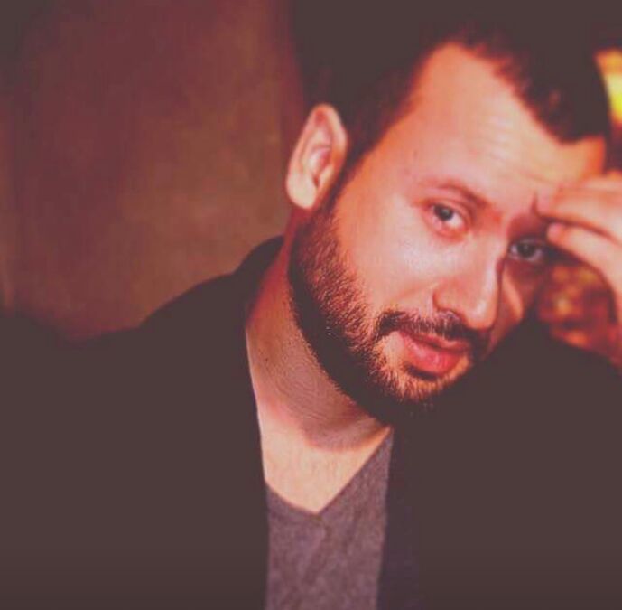 Kenan, 40, Istanbul, Turkey