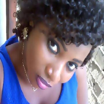 curvy, 35, Lagos, Nigeria