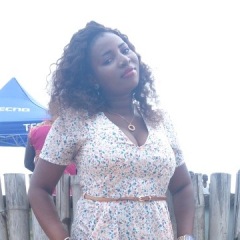 curvy, 35, Lagos, Nigeria