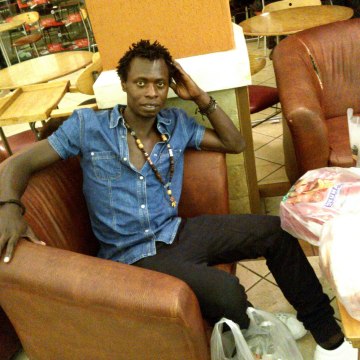 kelvin, 40, Nairobi, Kenya