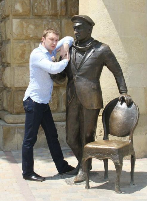 Anton, 45, Phnumpenh, Cambodia