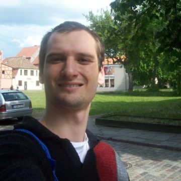 Tiago Bernardi, 41, Jaragua Do Sul, Brazil