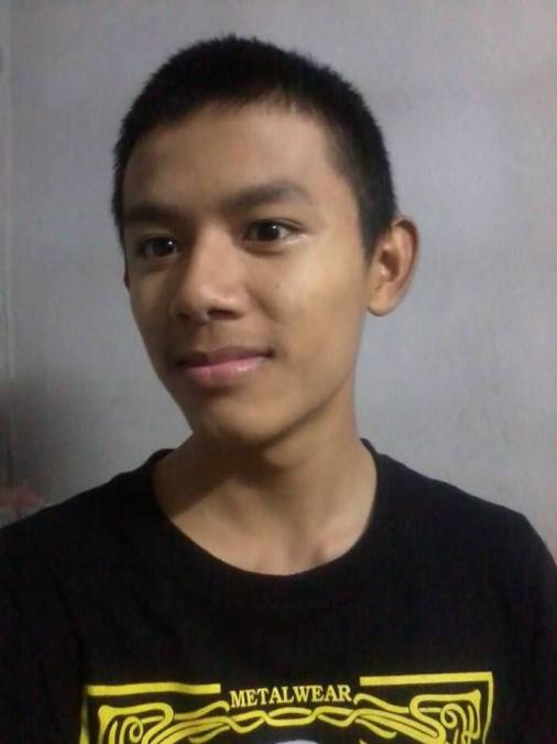 Peerapong Tonwong, 30, Thai Mueang, Thailand