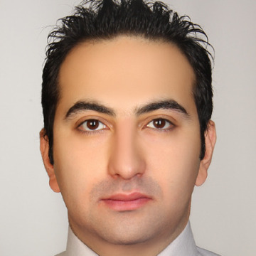 Mayak Monfared, 38, San Diego, United States