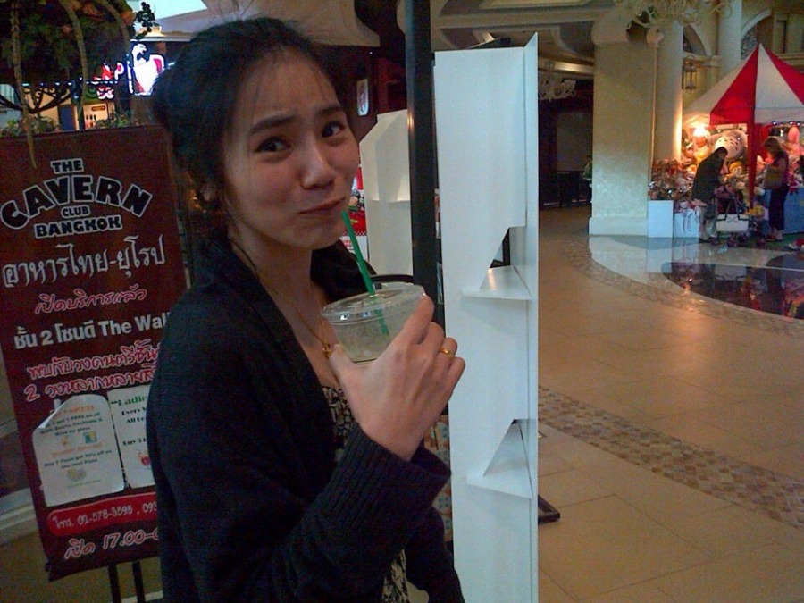 กิ่งแก้ว อ่วมชิต, , Bangkok, Thailand