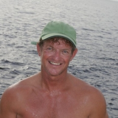 Oliver, 59, Dubai, United Arab Emirates