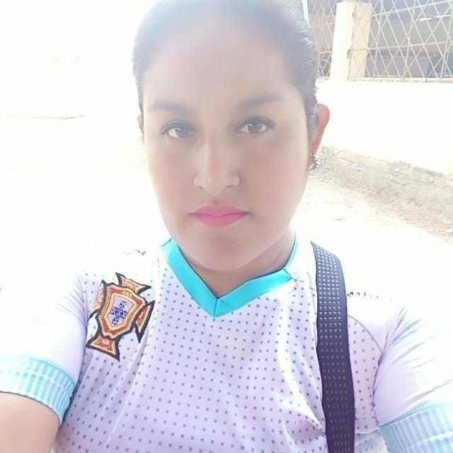 Claudia, 41, Tumbes, Peru