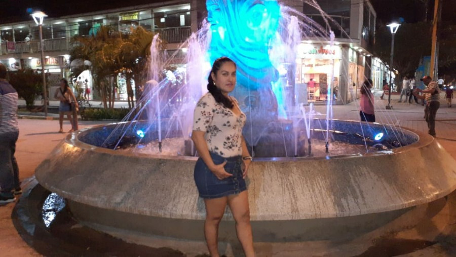 Claudia, 41, Tumbes, Peru