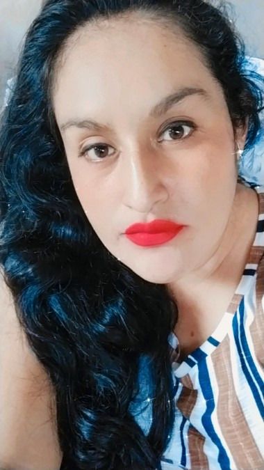 Claudia, 41, Tumbes, Peru