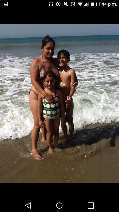 Claudia, 41, Tumbes, Peru