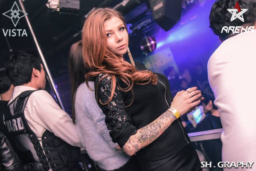 Ginger, 38, Seoul, South Korea