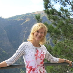 Elena, 52, Nakhabino, Russian Federation