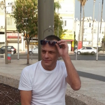 Alexander Feldman, 52, Tel Aviv, Israel