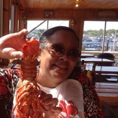 Elizabeth, 73, Jacksonville, United States