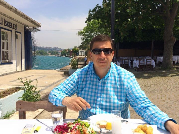 Bülent, 48, Istanbul, Turkey