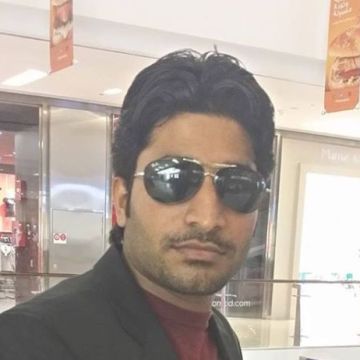 Kashi Saikhu, 37, Dubai, United Arab Emirates