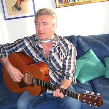 allan Smith, 59, Zurich, Switzerland