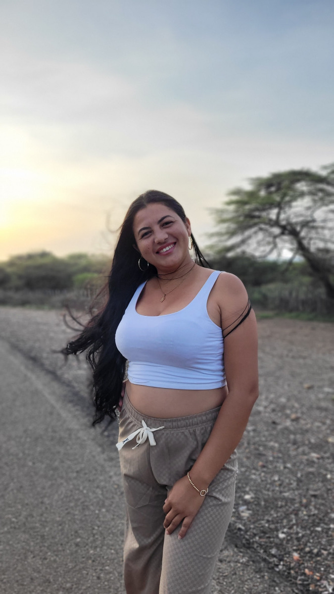 Mari Lopez, 30, Venezuela, Cuba