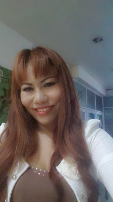 Thanya, 41, Bangkok, Thailand