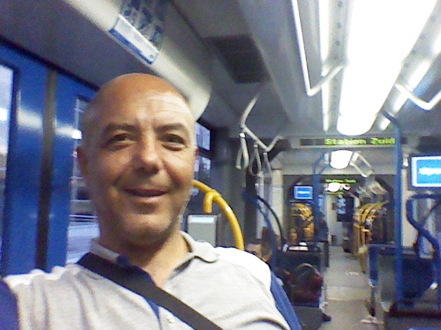 İrfan Irfan, 57, Istanbul, Turkey