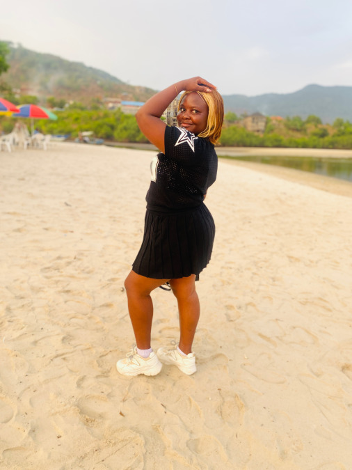 Salma Kamara, 22, Freetown, Sierra Leone