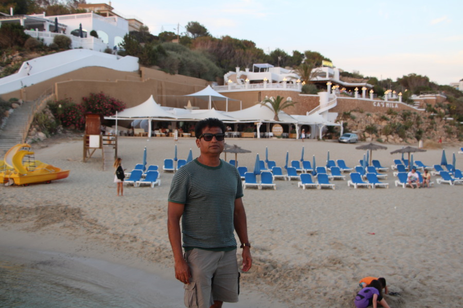 Dinesh, 47, Bangalore, India